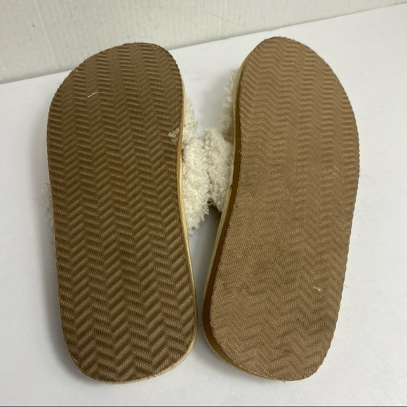 French Connection House Slippers Size: Large(9-10) - Picture 5 of 7